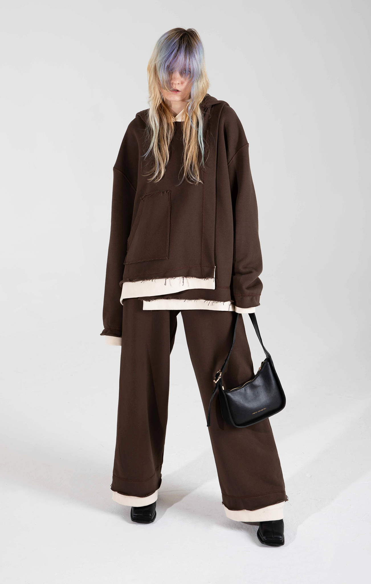 SURYASTA SWEATSHIRT